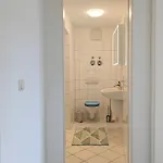 Schlosskönig - Modernes&zentrales Mit Balkon Und Arbeitsplatz * Schwerin (Mecklenburg-Vorpommern)