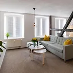 Schlosskoenig - Modernes & Zentrales Mit Balkon Und Arbeitsplatz シュヴェリーン