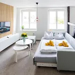 アパート Schlosskoenig - Modernes & Zentrales Mit Balkon Und Arbeitsplatz *