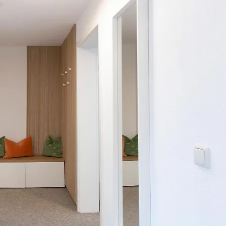 Apartamento Schlosskoenig - Modernes & Zentrales Mit Balkon Und Arbeitsplatz *