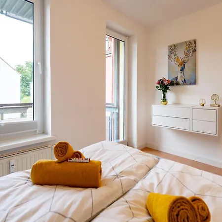 Schlosskoenig - Modernes & Zentrales Mit Balkon Und Arbeitsplatz Apartment Schwerin (Mecklenburg-Vorpommern)