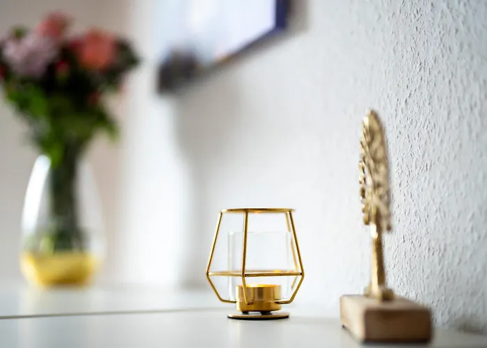 Schlosskoenig - Modernes & Zentrales Mit Balkon Und Arbeitsplatz